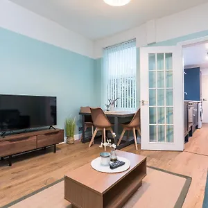 4 Bed House, Ng7 - Spacious&stylish - Free Parking Nottingham